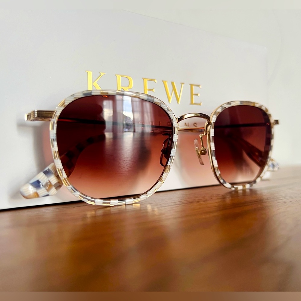KREWE Clear Tortoise Frame Sunglasses with Brown Gradient Lenses